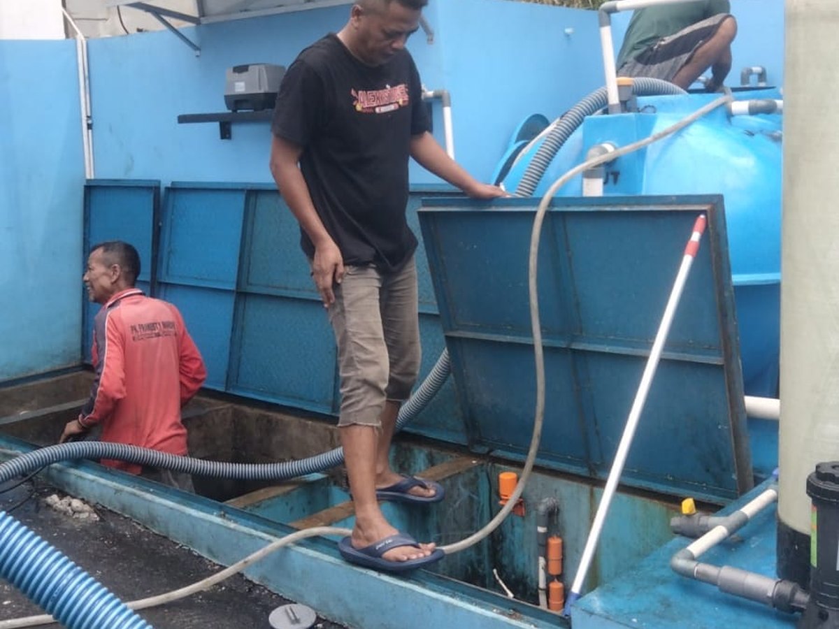 Penanganan bak penampungan limbah domestik usaha
